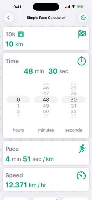 The time card open with scrolling hour, minute and second wheels set to 48 minutes 30 seconds for a 10k, updating the pace to 4:51 per kilometer.